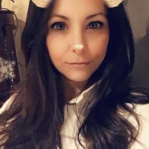 Meet your Posher, Linda